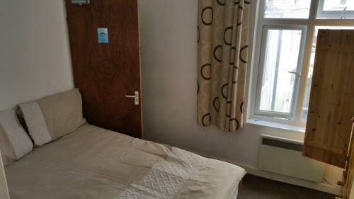 Hostal 140 Midland Road