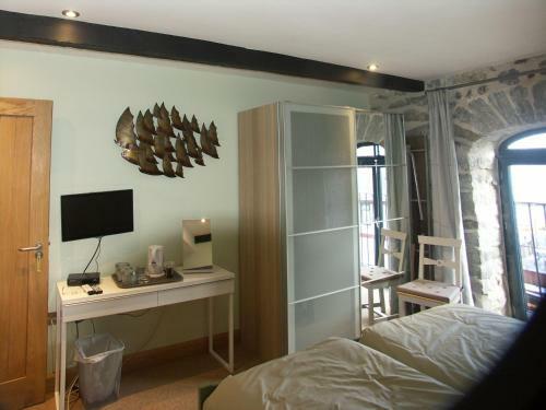 The Garret Bed And Breakfast