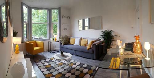 Willow House Luxury Serviced Apartments Lets Manchester