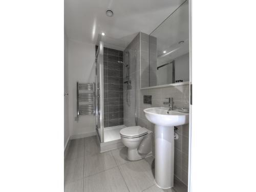 Stunning & Spacious 2br Apartment In Mediacityuk