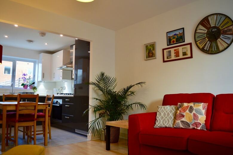 Apartamento 2 Bedroom House In City Centre