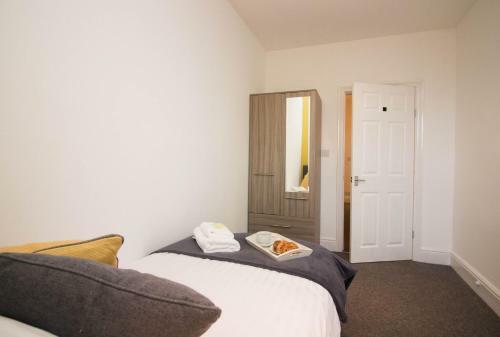 Apartamento The Metro 5-bed House