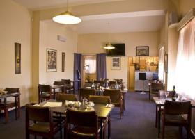 Hotel Country Comfort Launceston Coach House