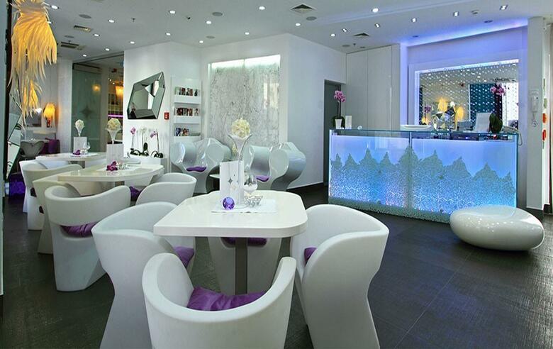 Hotel Luxe