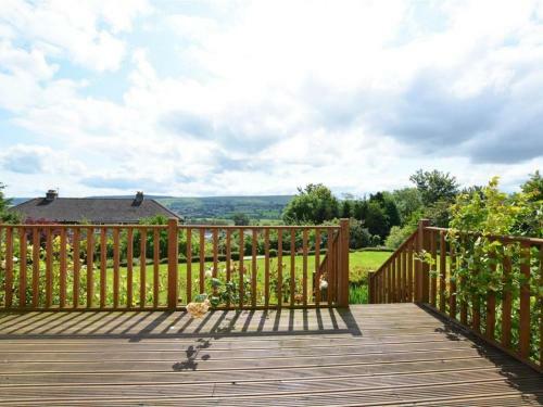 Plush Holiday Home In Harmby Yorkshire With Garden