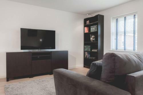 Vauxhall Apartment