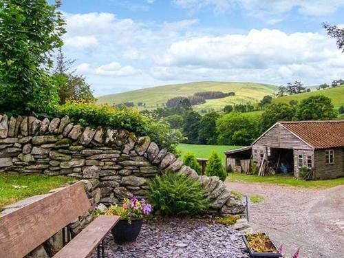 Ystabl, Llangollen