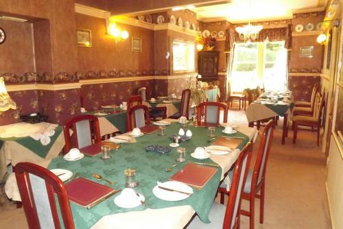 Hostal Hillcrest Guest House