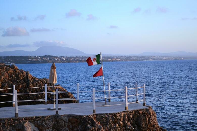 Hotel Perla Del Golfo