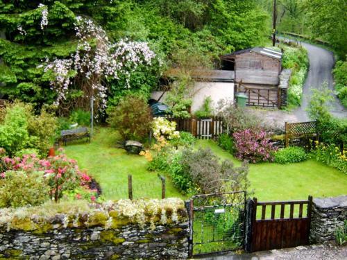 Woodside Cottage