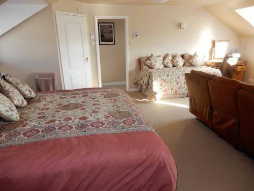 Bed & Breakfast Teifi Riverbank At Glas Y Dorlan