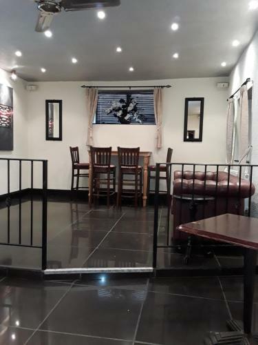 Langport Arms Hotel