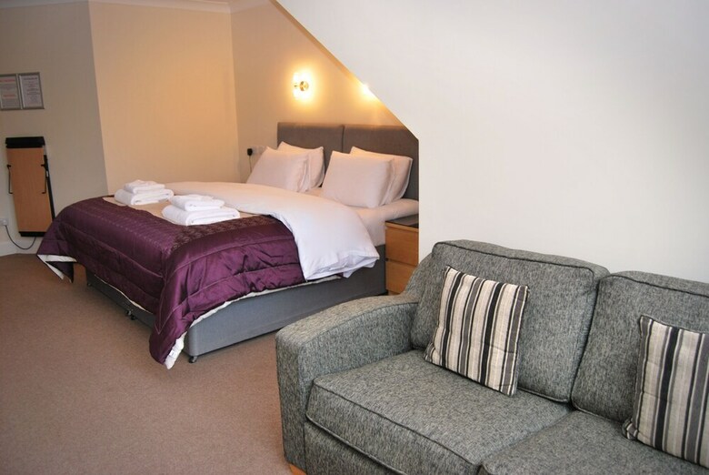 Hostal The Old School Guest House