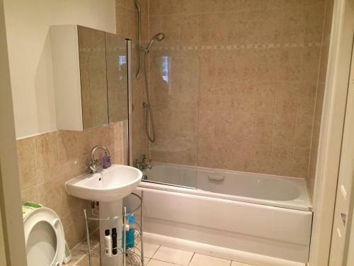 Leamington Spa Serviced Apartments - Ince House