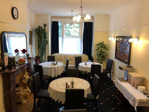 Bed & Breakfast Glengarth Hotel