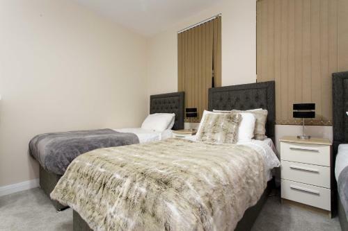 Select Service Apartments