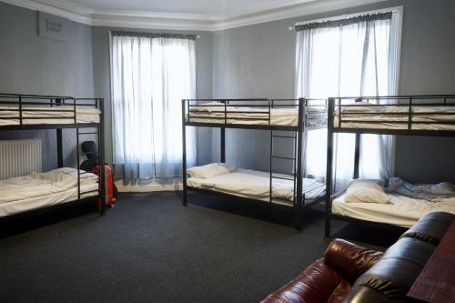 Hotel The George Of Leeds