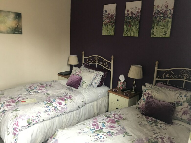 Hostal Dunclutha Guest House