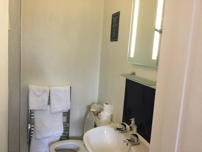 Hostal Dunclutha Guest House
