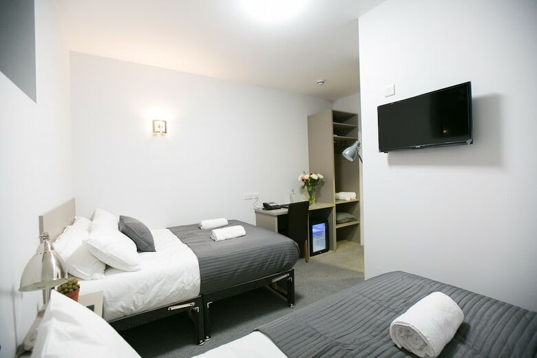 Hotel Oyo Townhouse 16 Ilford Hill