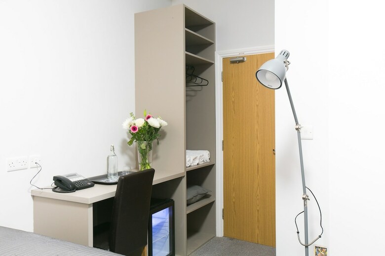 Hotel Oyo Townhouse 16 Ilford Hill