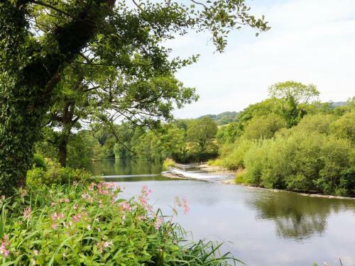 Evergreen, Ilkley
