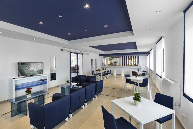 Hotel Ticho`s Club