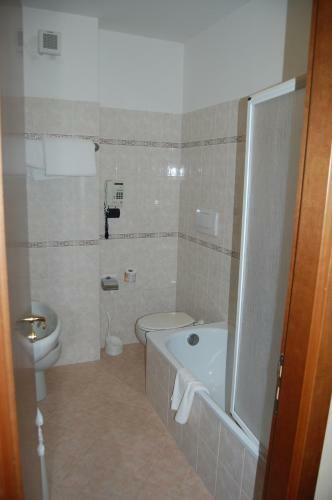 Hotel Moroni