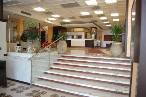 Hotel Moroni