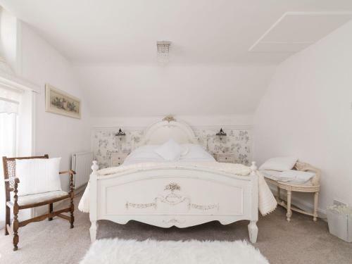 Curiosity Cottage, Keighley