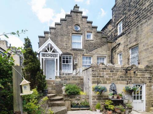 Curiosity Cottage, Keighley