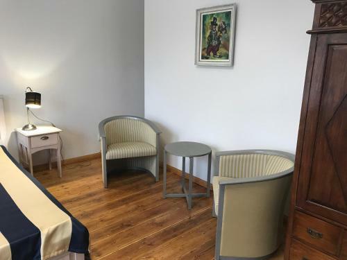 A1 Apartments