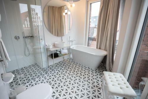 Redstone Boutique Hotel