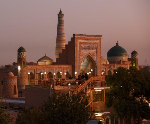 Zukhro Boutique Hotel