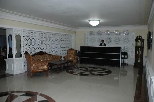 Grand Silk Road Hotel