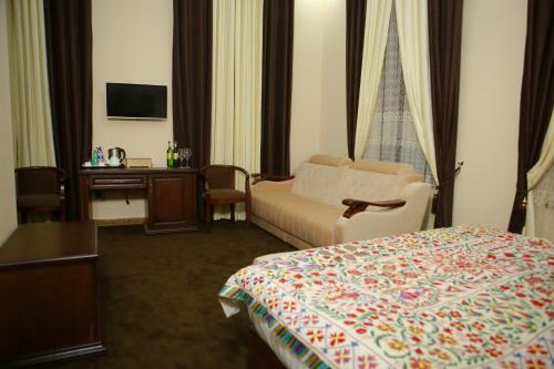 Boulevard Palace Hotel