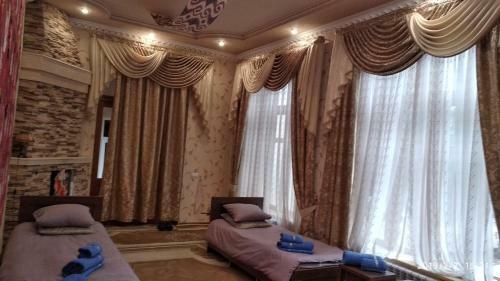 Hostal Faride Guest House