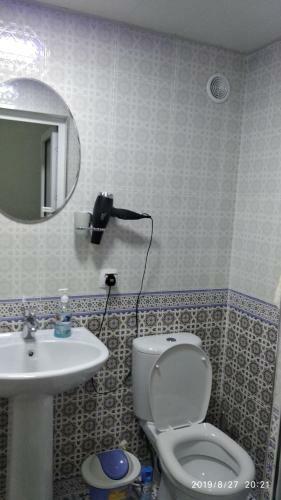 Hostal Faride Guest House