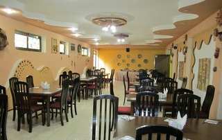 Hotel Rovshan