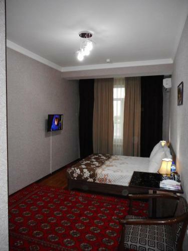 Hostal Hotel Avesto