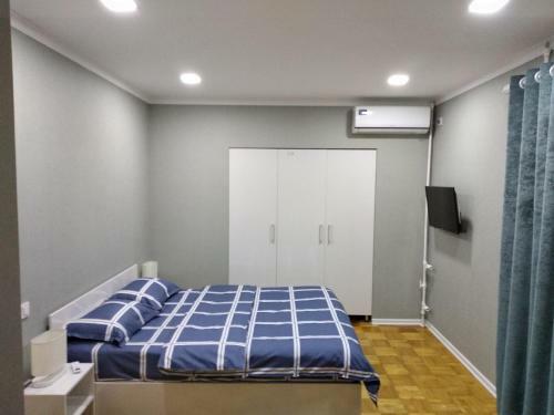 Apartment On Gulyamov 11