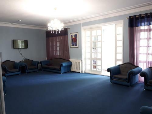 Ibsa Hostel S&i
