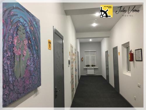Jules Verne Hostel