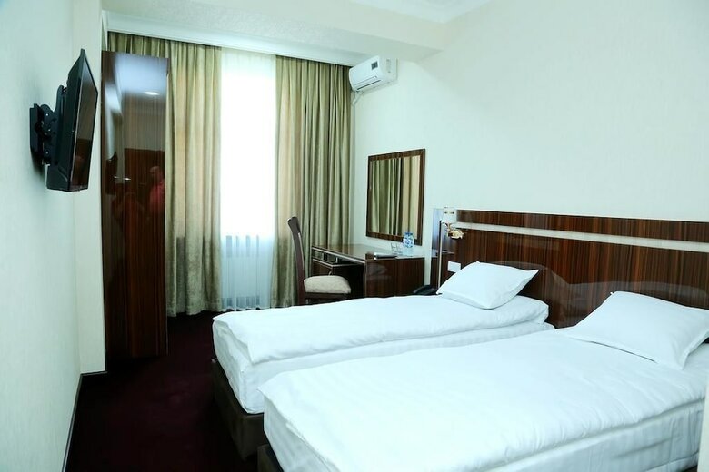 Hotel Grand Capital