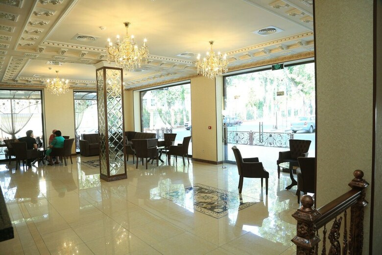 Hotel Grand Capital