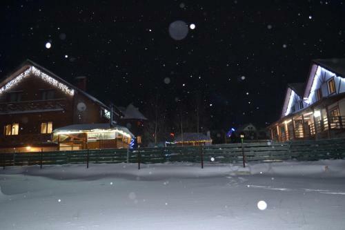 Hostal Aura Karpat