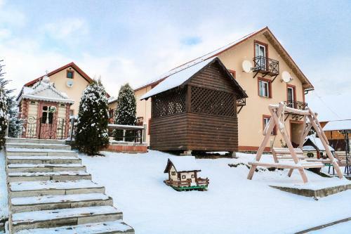 Hostal Guest House Vershina Bukovelyu