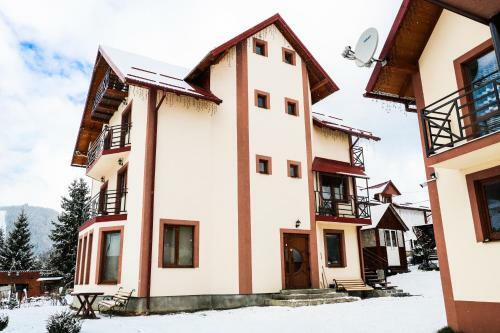 Hostal Sadyba Perlyna Bukovelu