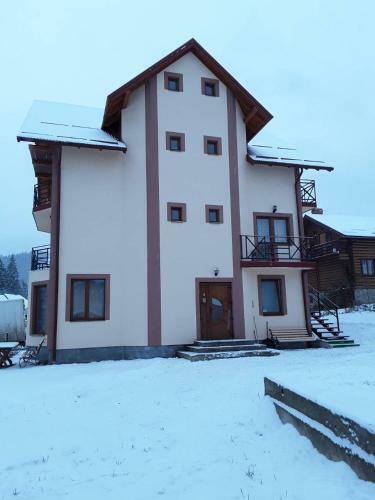 Hostal Sadyba Perlyna Bukovelu