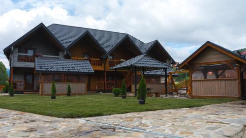 Family Hotel Cascad